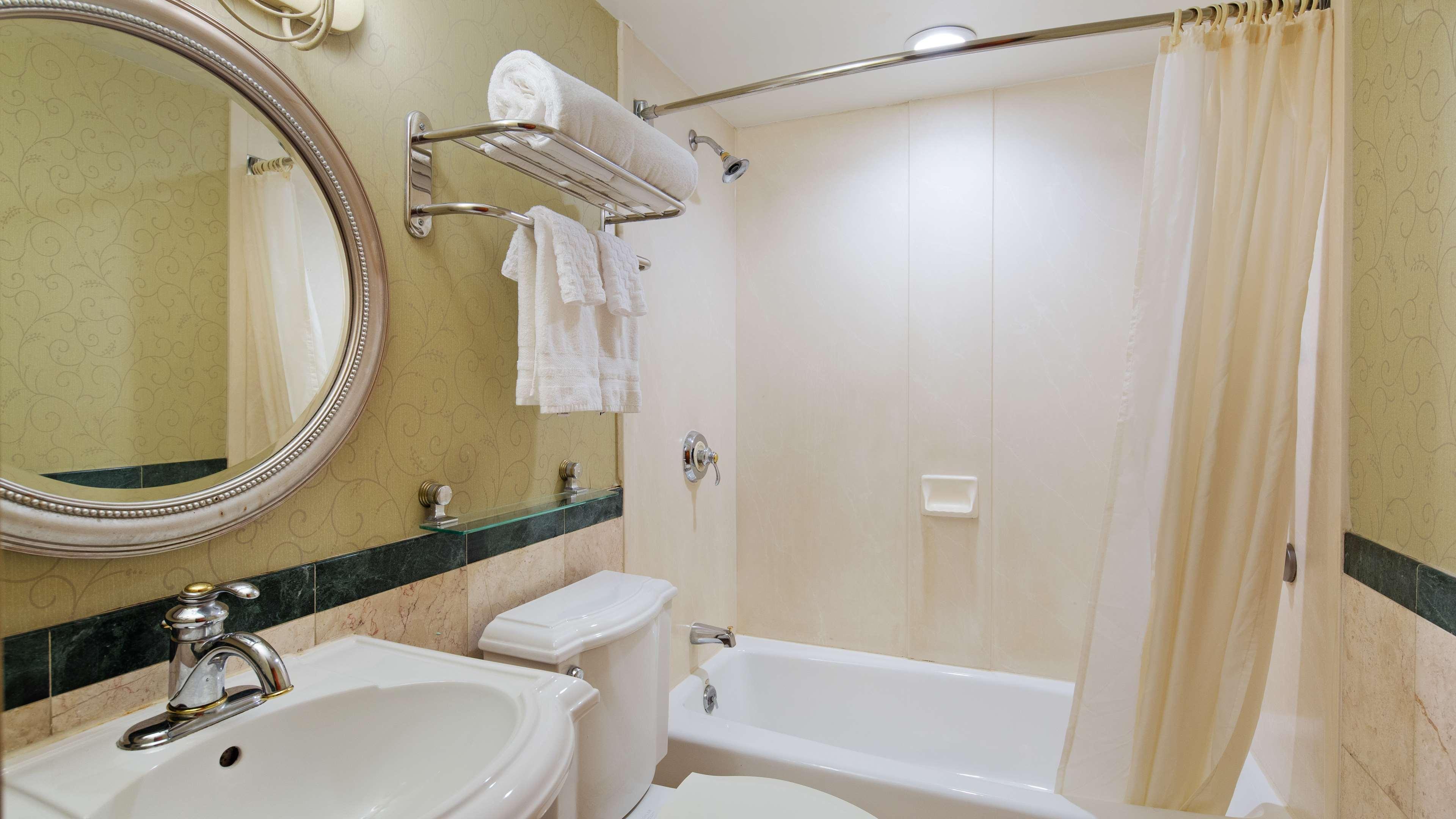Best Western Queens Court New York Ngoại thất bức ảnh