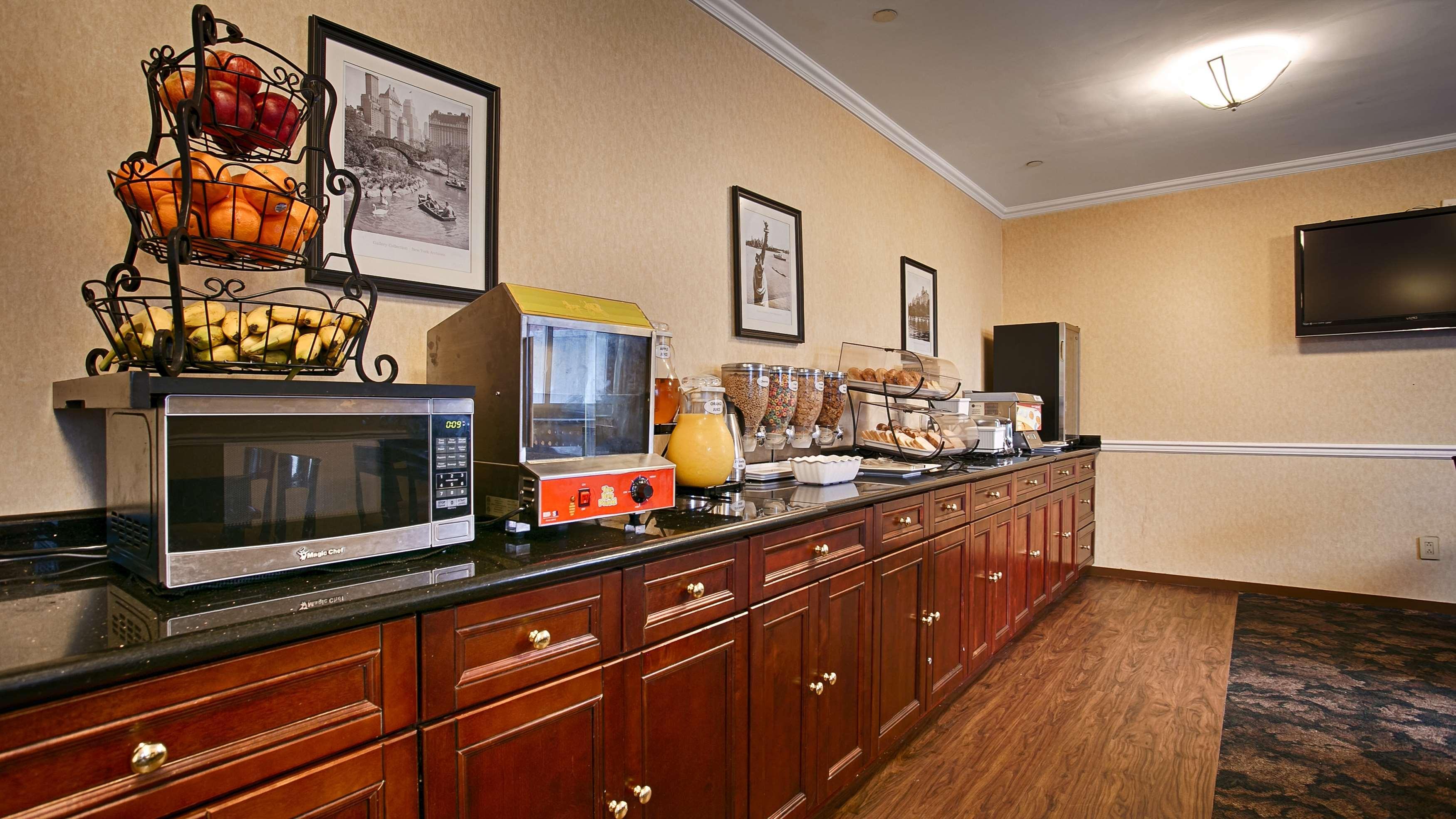 Best Western Queens Court New York Ngoại thất bức ảnh